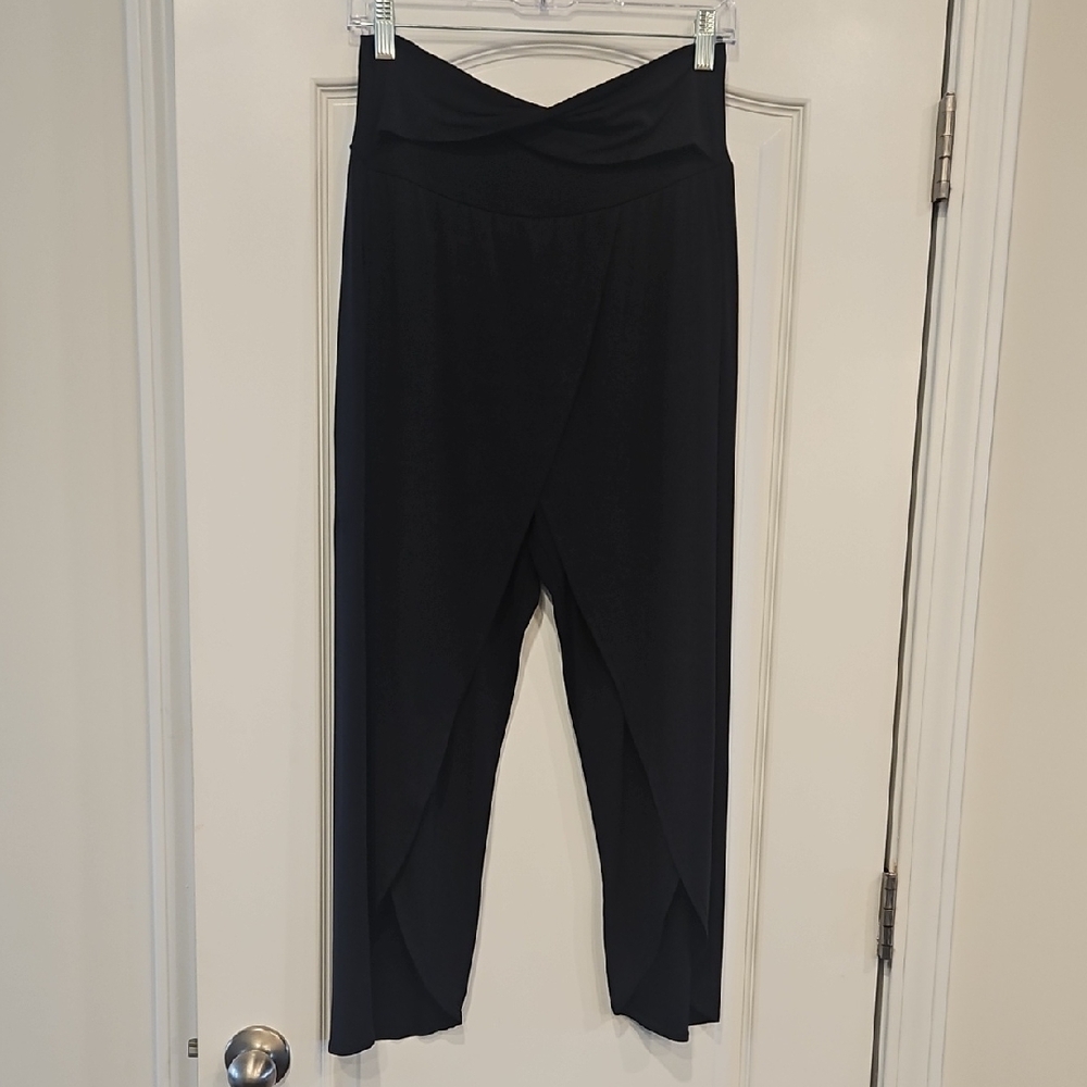 Athleta Pants Size S in Black
